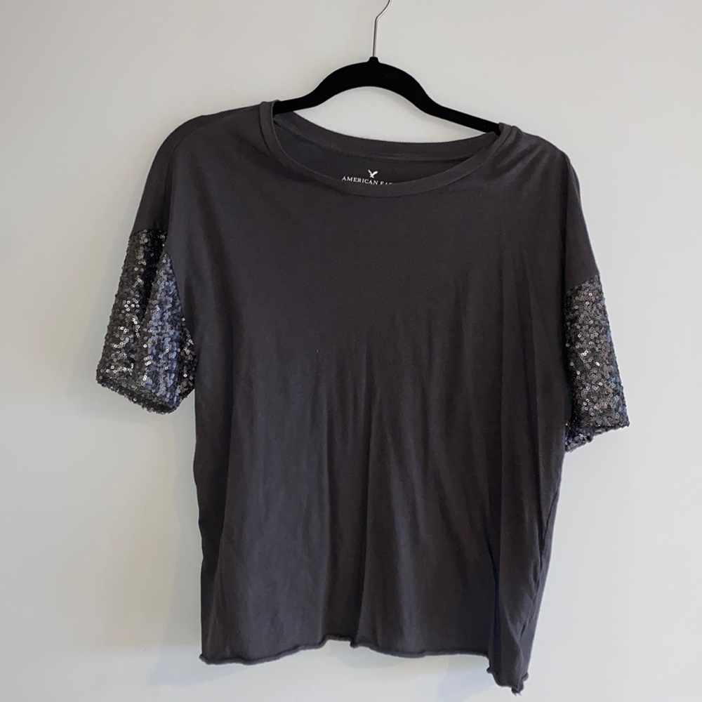 American Eagle tee